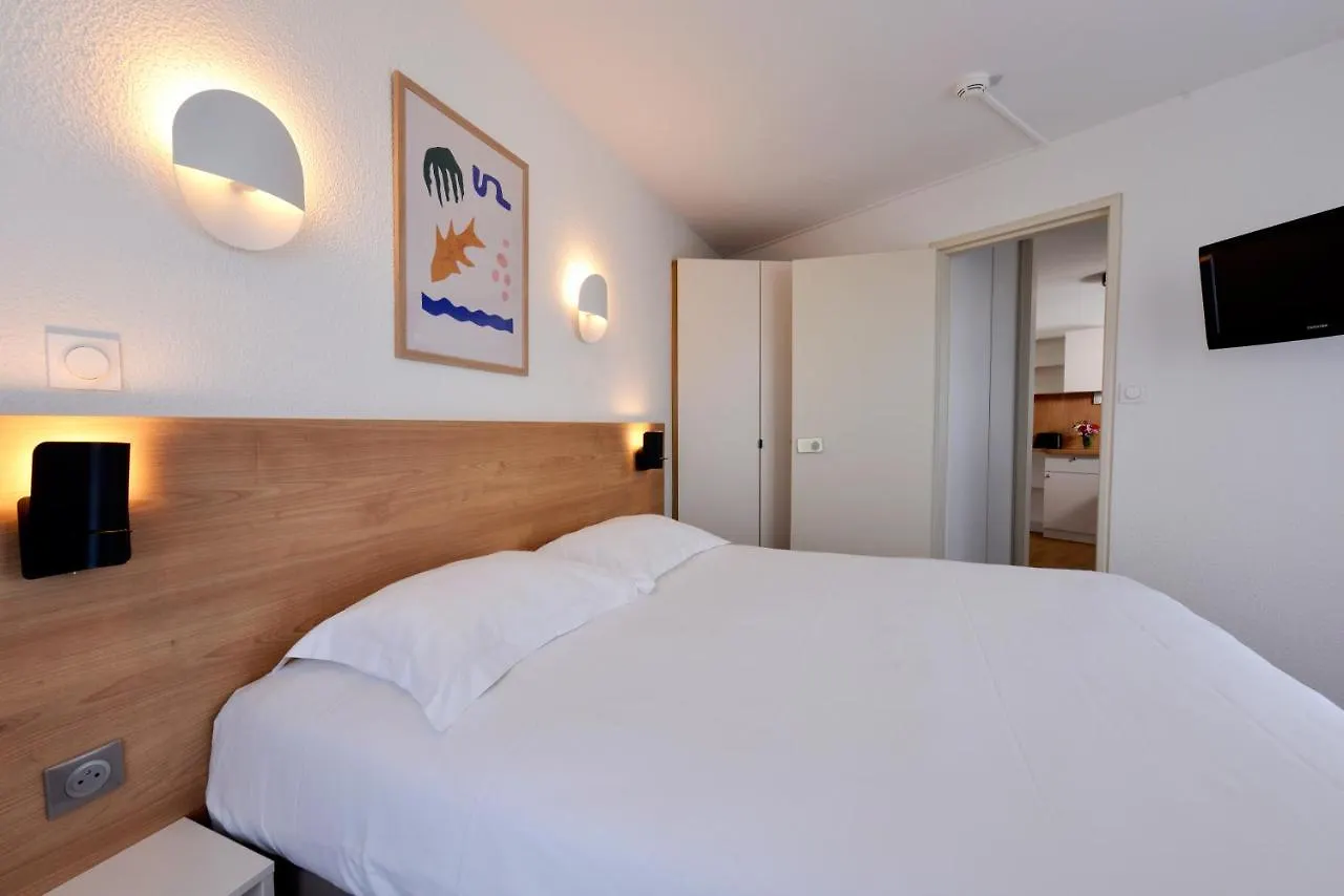 Residence Resideal Antibes 4*,  France