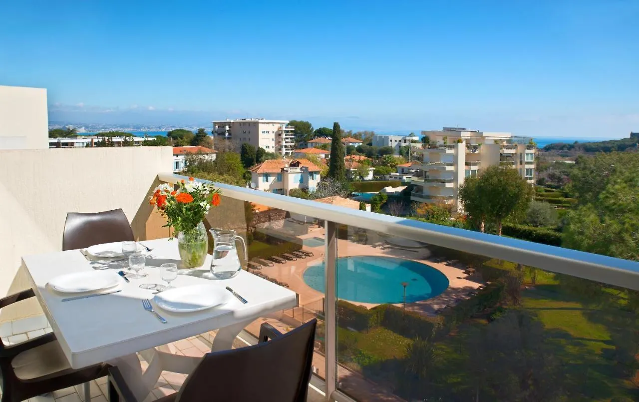 Residence Resideal Antibes 4*,  France