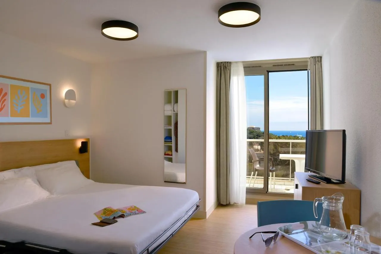 Residence Resideal Antibes Aparthotel