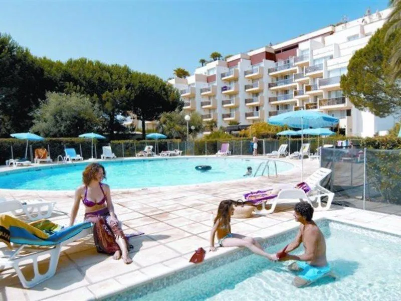 Residence Resideal Antibes Aparthotel
