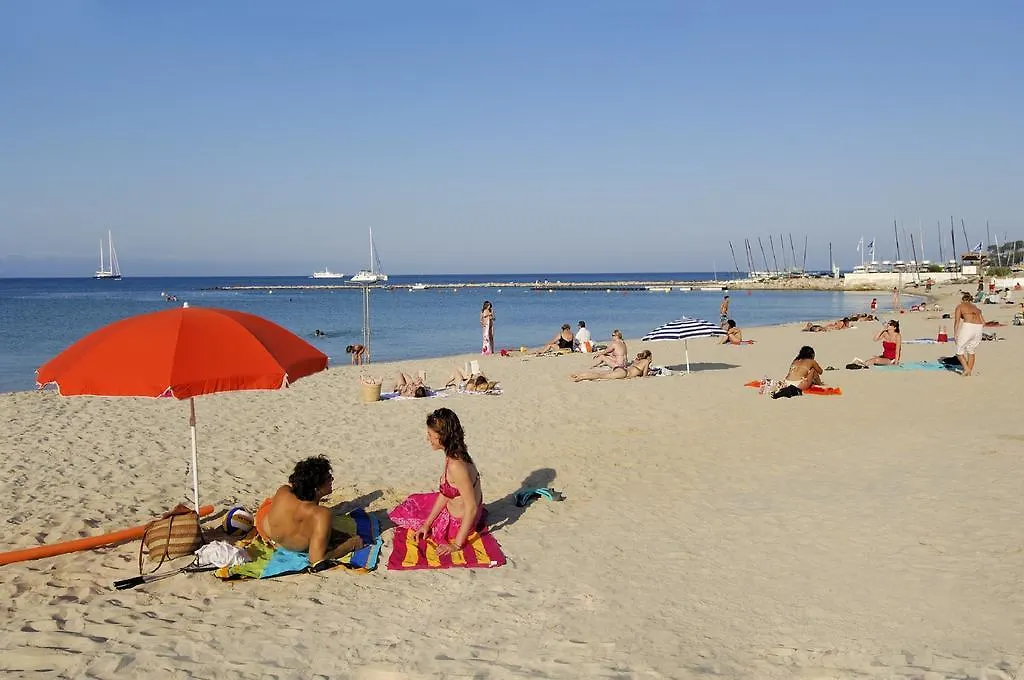 Residence Resideal Antibes Aparthotel